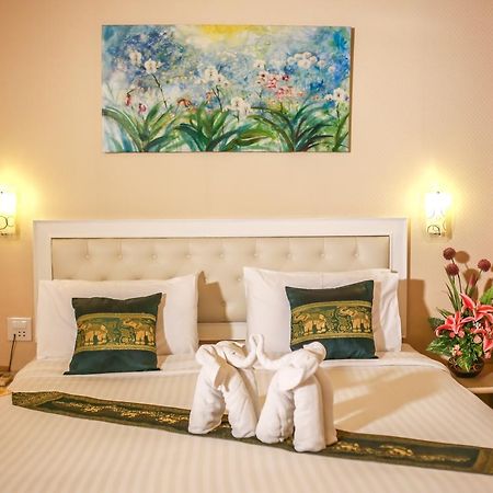 Korat Hotel - Sha Plus Nakhon Ratchasima Extérieur photo