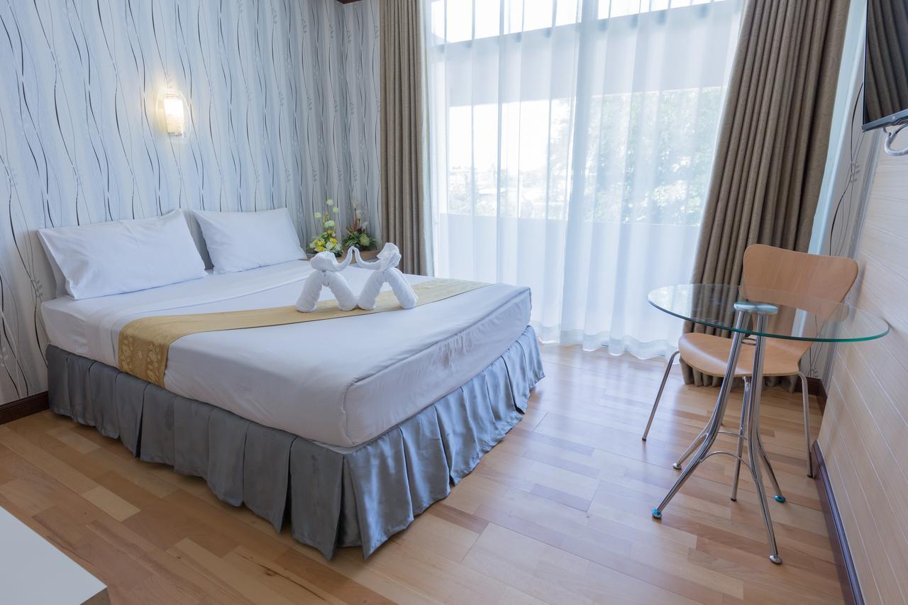 Korat Hotel - Sha Plus Nakhon Ratchasima Chambre photo