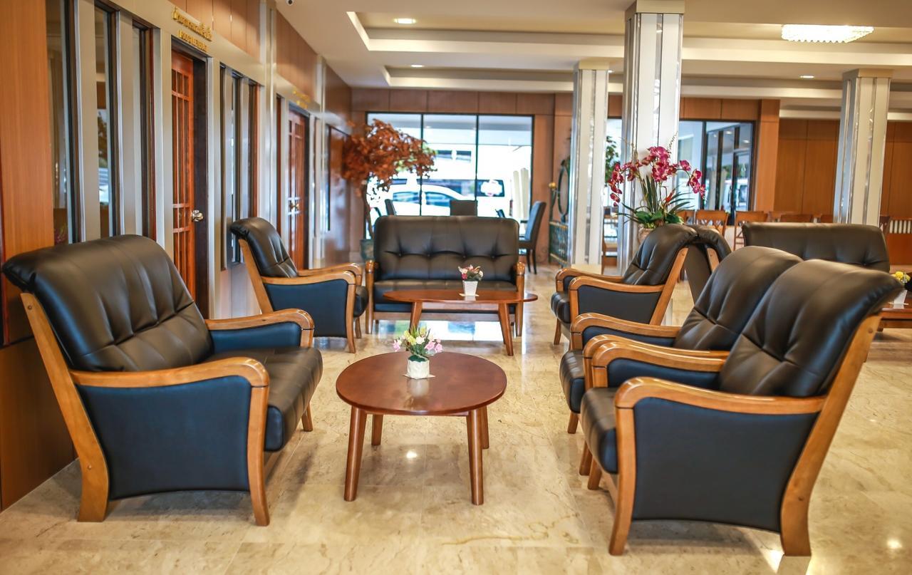 Korat Hotel - Sha Plus Nakhon Ratchasima Extérieur photo