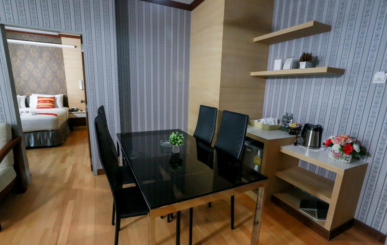 Korat Hotel - Sha Plus Nakhon Ratchasima Extérieur photo