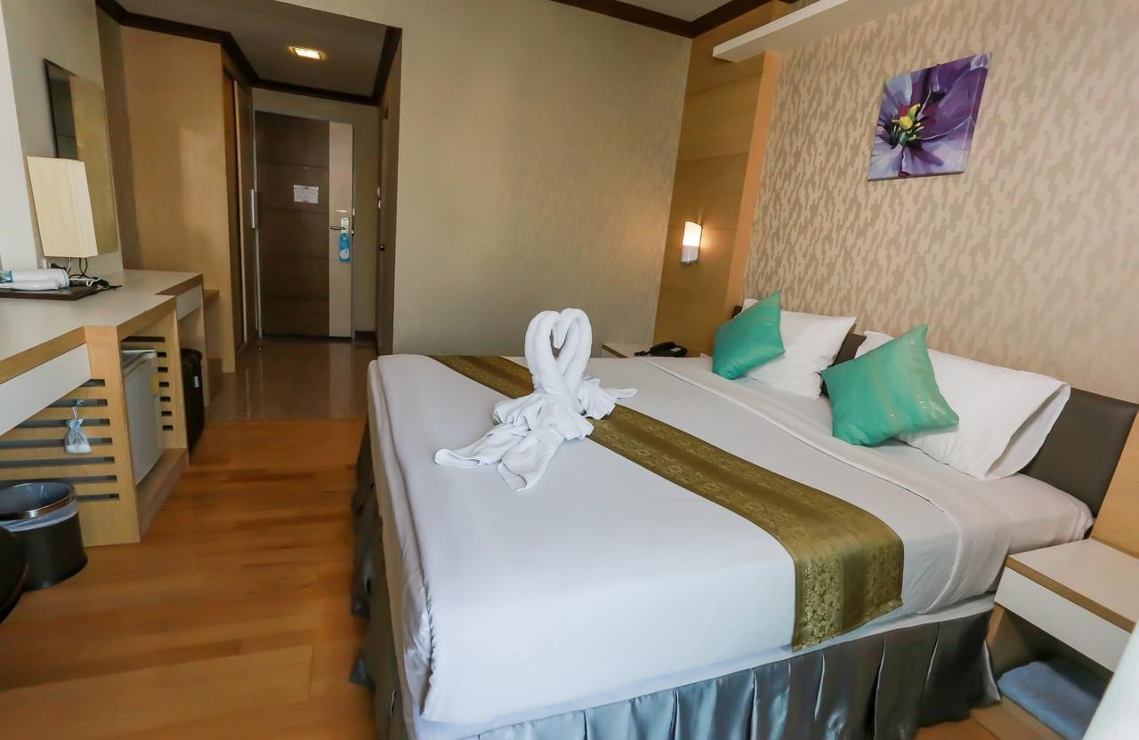 Korat Hotel - Sha Plus Nakhon Ratchasima Extérieur photo
