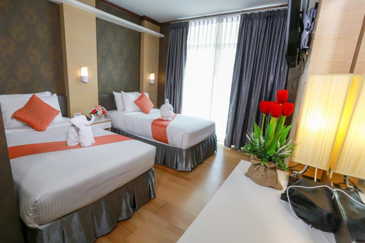 Korat Hotel - Sha Plus Nakhon Ratchasima Extérieur photo